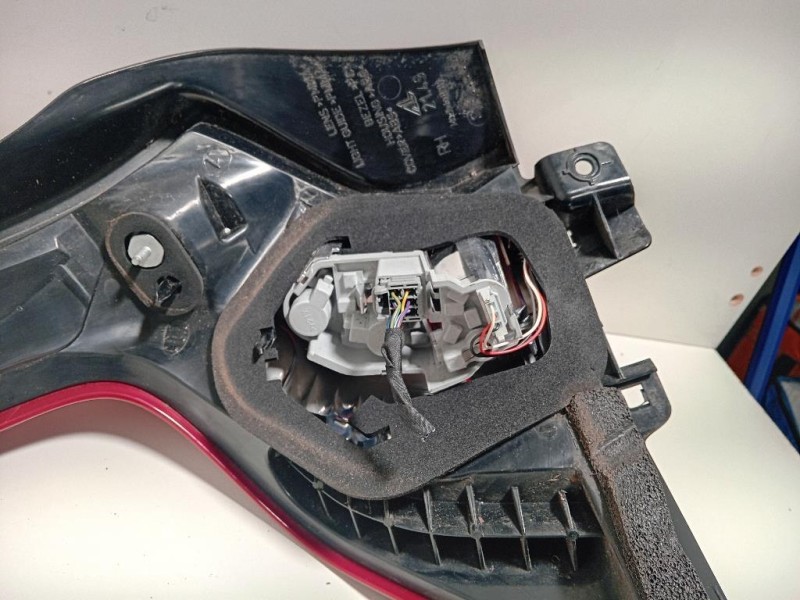 Fanale EST POST DX 31214964 Volvo V60 I 2010