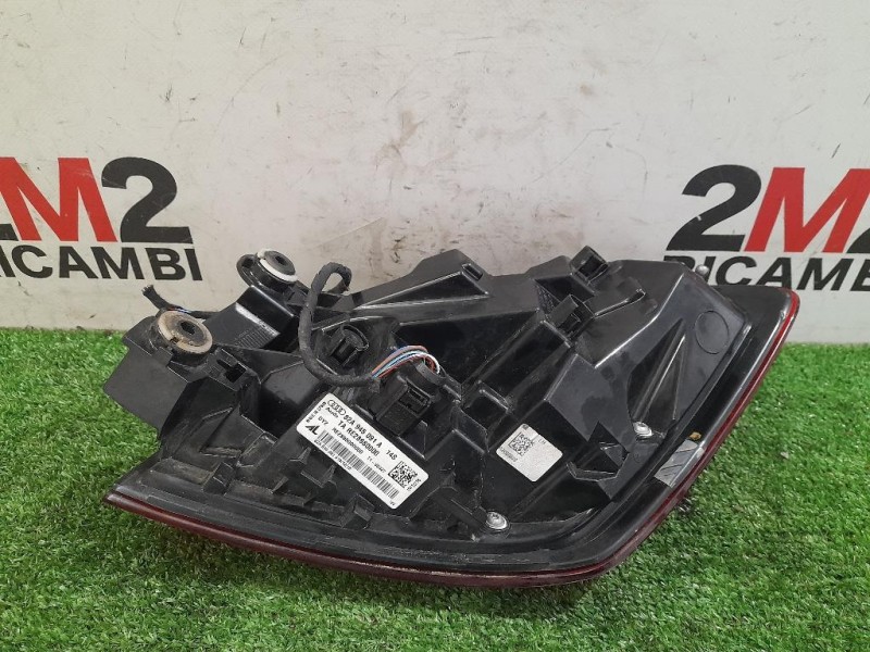 Fanale EST POST SX 82A945091A Audi A1 GBA Sportback 2018