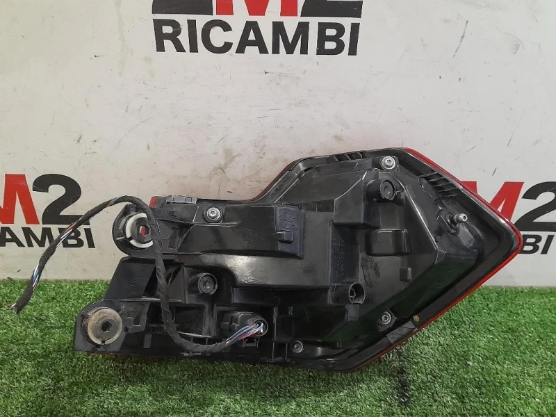 Fanale EST POST SX 82A945091A Audi A1 GBA Sportback 2018