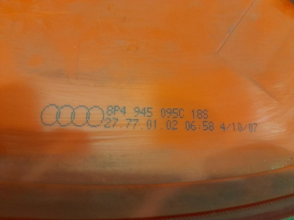 Fanale EST POST SX 8P4945095C Audi A3 8PA Sportback 2004