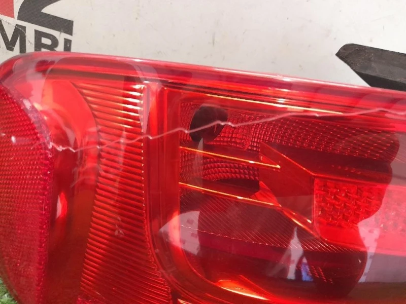 Fanale EST POST SX 8K5945095D Audi A4 8K2 2008