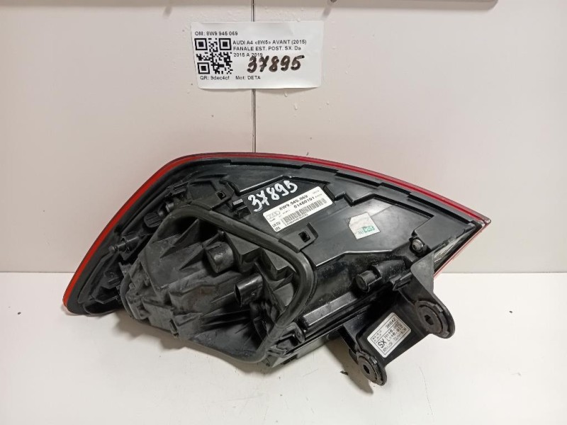Fanale EST POST SX 8W9945069 Audi A4 8W5 Avant 2015