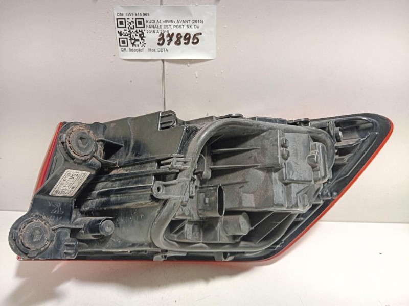 Fanale EST POST SX 8W9945069 Audi A4 8W5 Avant 2015