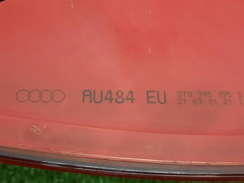 Fanale EST POST SX 8T8945095D Audi A5 8T3 2008