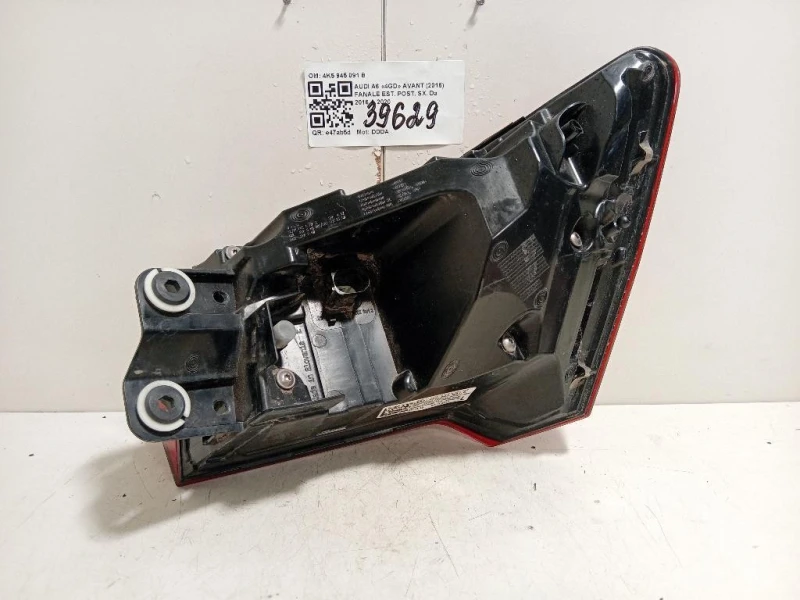 Fanale EST POST SX 4K5 945 091 B Audi A6 4GD Avant 2016