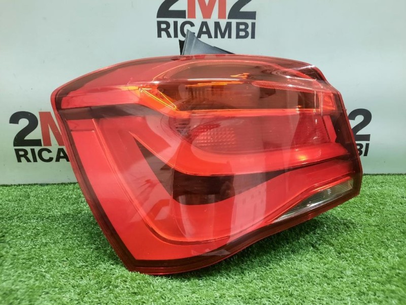 Fanale EST POST SX 7424493 Bmw Serie 1 F20 Berlina 2015