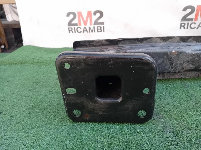 Traversa Paraurti ANT 2439074 Ford Focus IV 2014