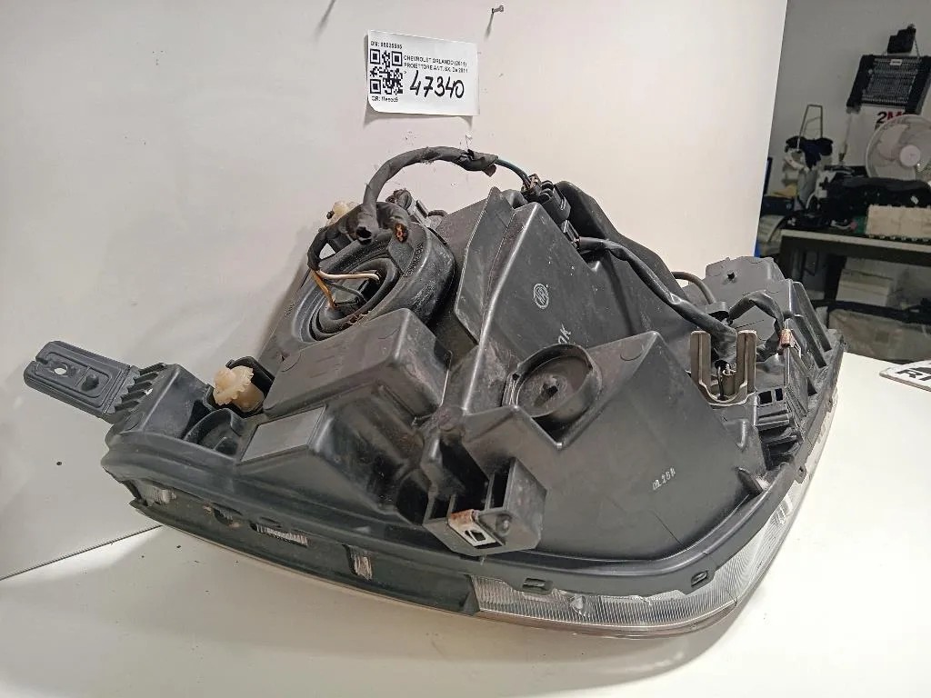 Proiettore ANT SX 95025585 Chevrolet Orlando 2011