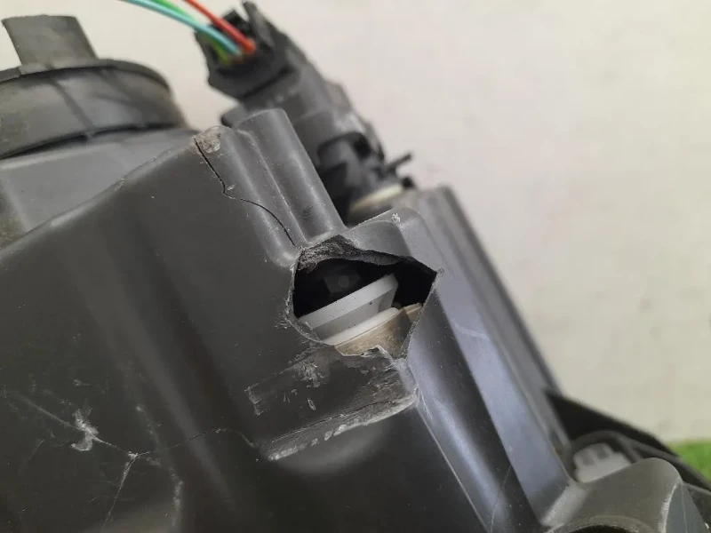 Proiettore ANT SX DANNEGGIATO 9820060680 Citroen C3 III 2016