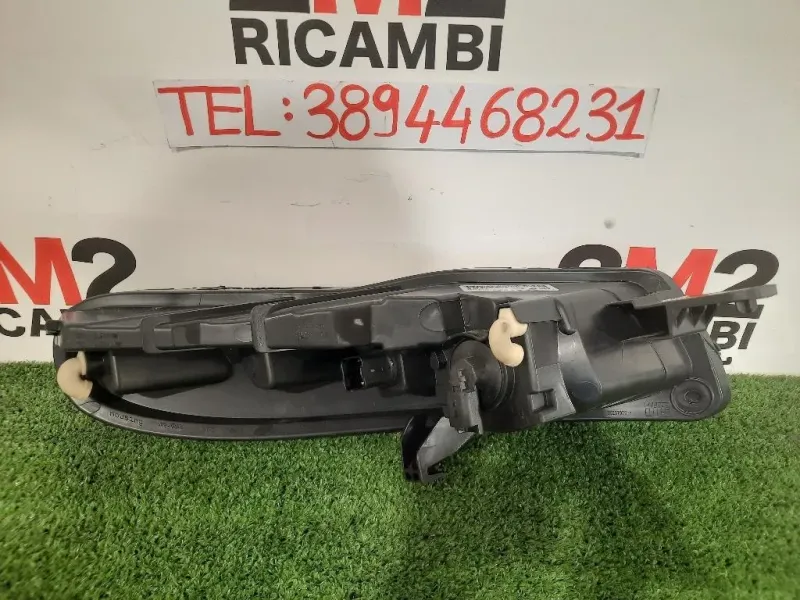 Proiettore ANT SX 9833480680 00220131-03 Citroen C3 III 2020