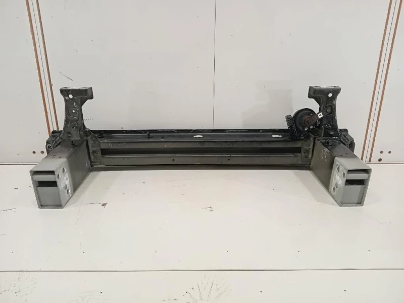 Traversa Paraurti ANT GX7310005 Jaguar XE 2015