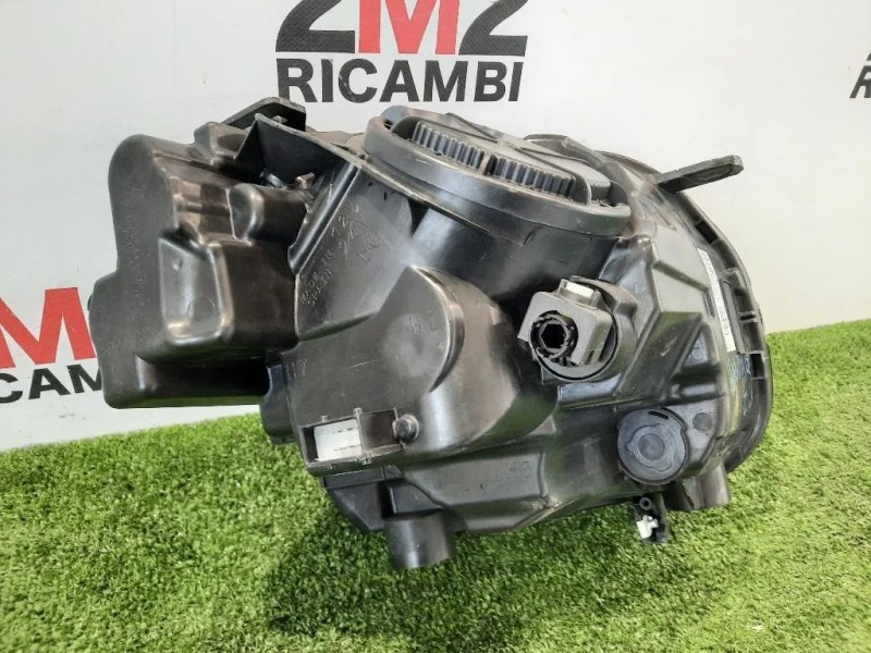 Proiettore ANT SX YQ00052880 ANT FARO PROIETTORE Citroen C3 Aircross 2017