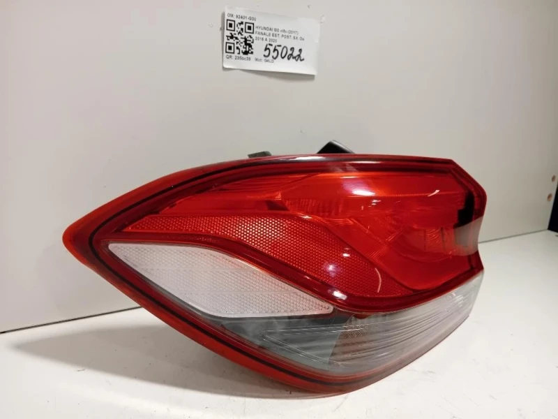Fanale EST POST SX 92401-G30 Hyundai I30 III 2017