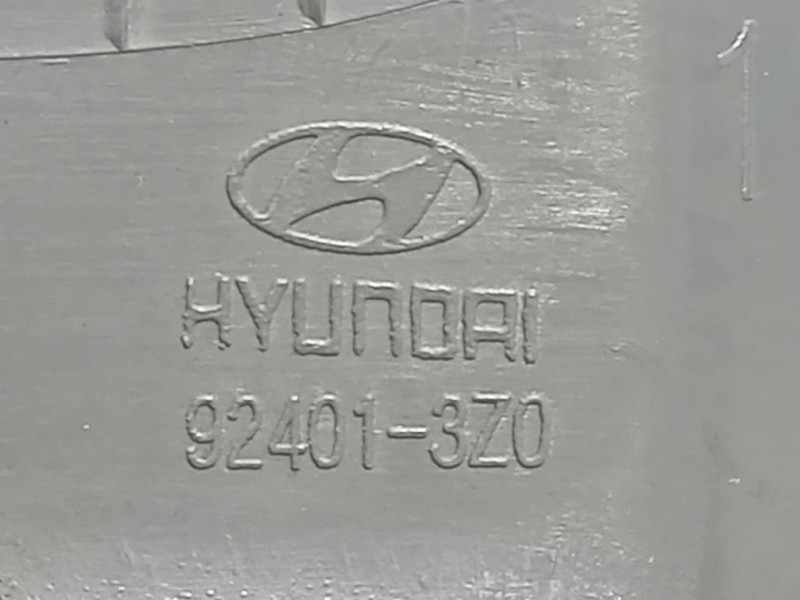 Fanale EST POST SX 92401-3Z0 Hyundai I40 CW 2012