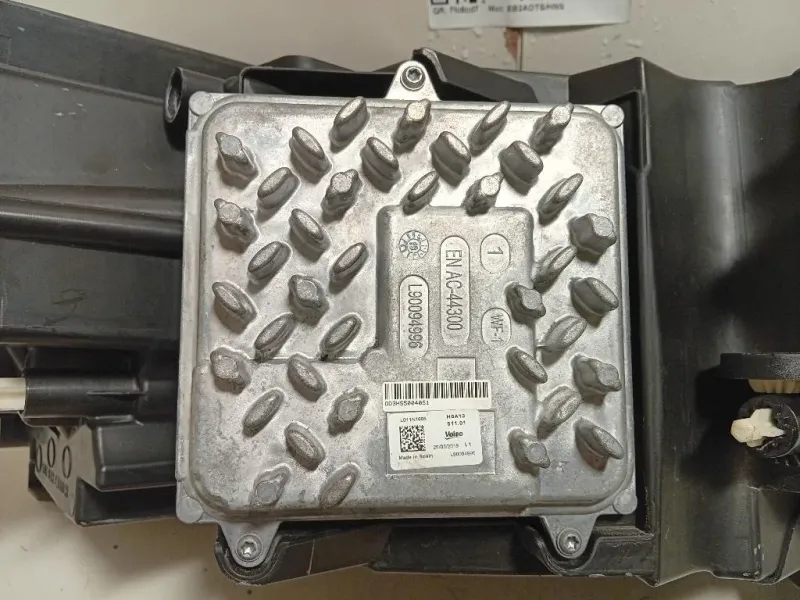 Proiettore ANT SX 1642991480 Citroen DS3 Crossback 2018