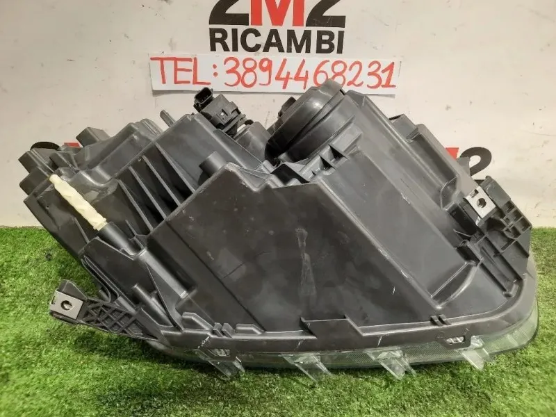 Proiettore ANT SX 260602287R Dacia Duster II 2018