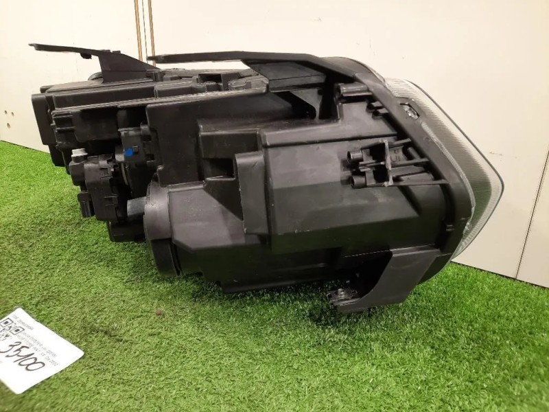 Proiettore ANT SX 260602465R Dacia Duster II 2018