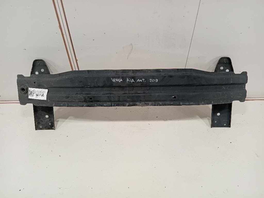 Traversa Paraurti ANT 865301P000 Kia Venga 2010