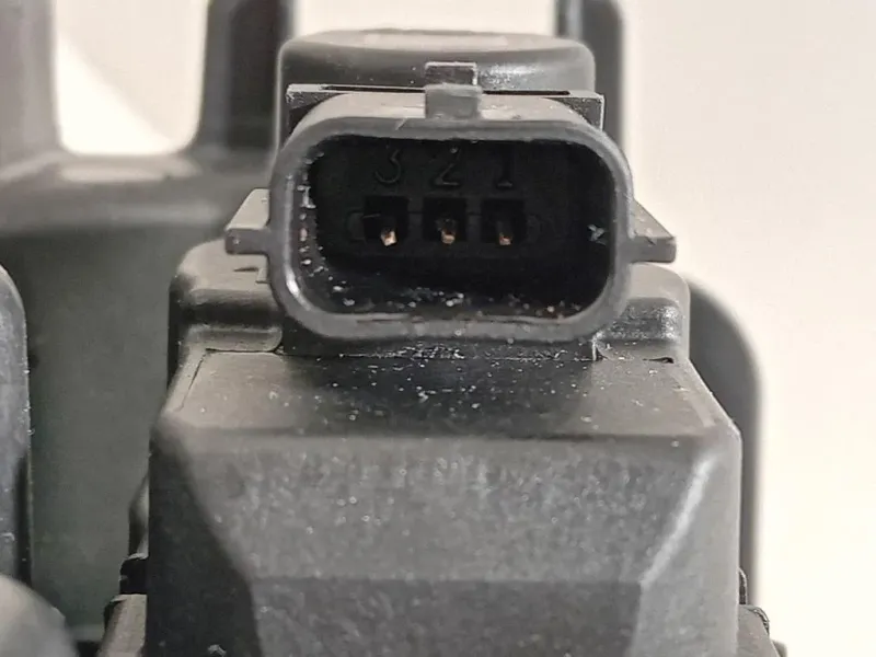 Proiettore ANT SX 260602465R Dacia Duster II 2018