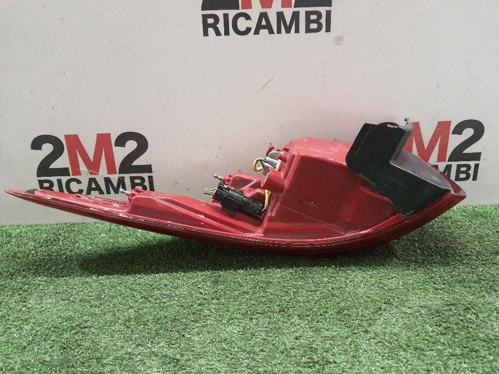 Fanale EST POST SX 92401F1000 Kia Sportage IV 2016