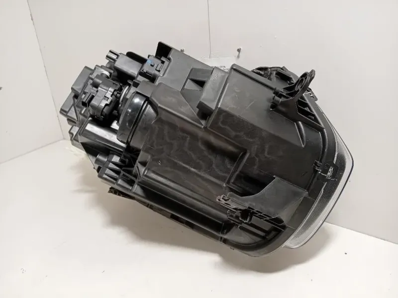 Proiettore ANT SX 260602465R Dacia Duster II 2018