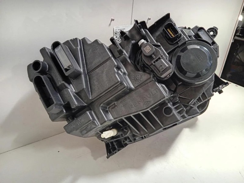 Proiettore ANT SX 260602465R Dacia Duster II 2018