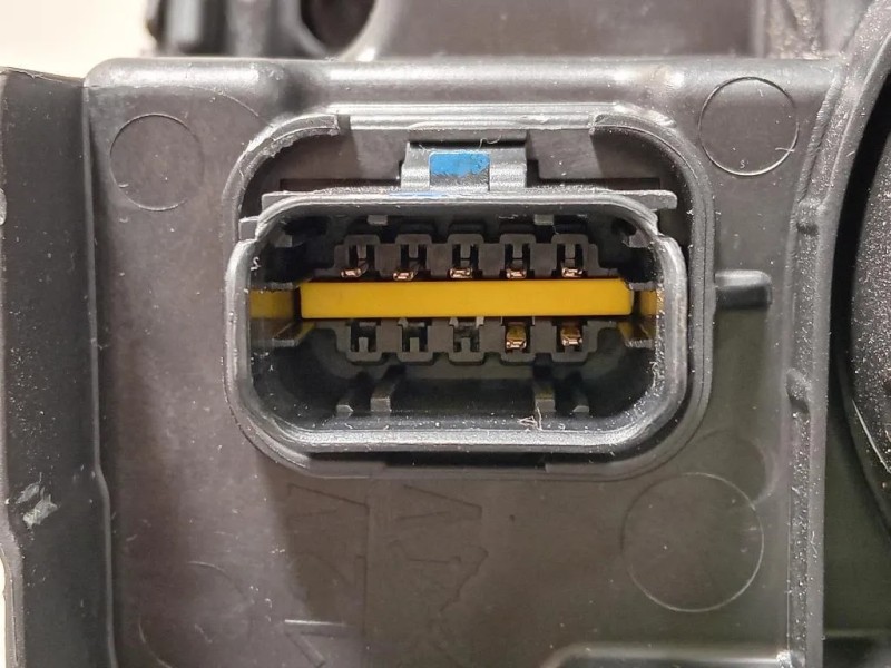 Proiettore ANT SX 260602465R Dacia Duster II 2018