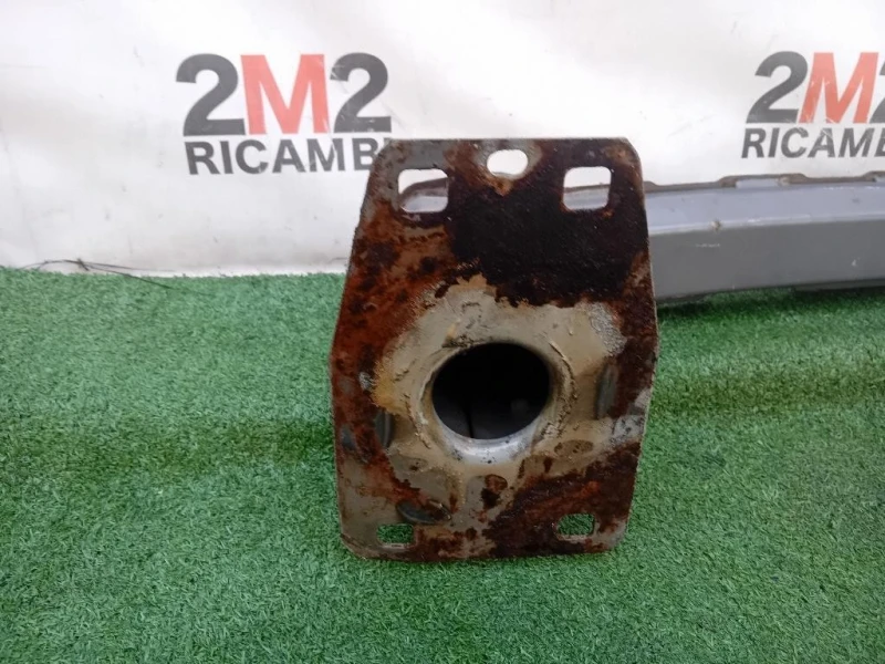 Traversa Paraurti ANT BJ32-17F021-AB Land Rover Range Rover Evoque I 2011