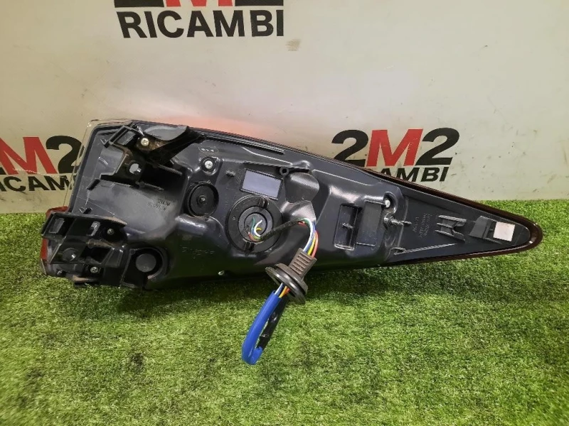 Fanale EST POST SX 8156148370 Lexus Serie RX IV 2016