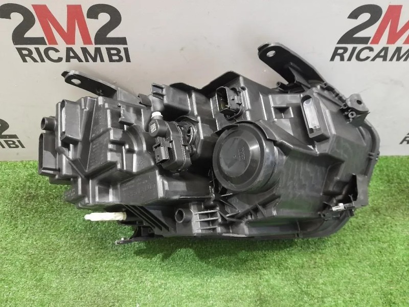 Proiettore ANT SX 260602287R Dacia Duster II 2018