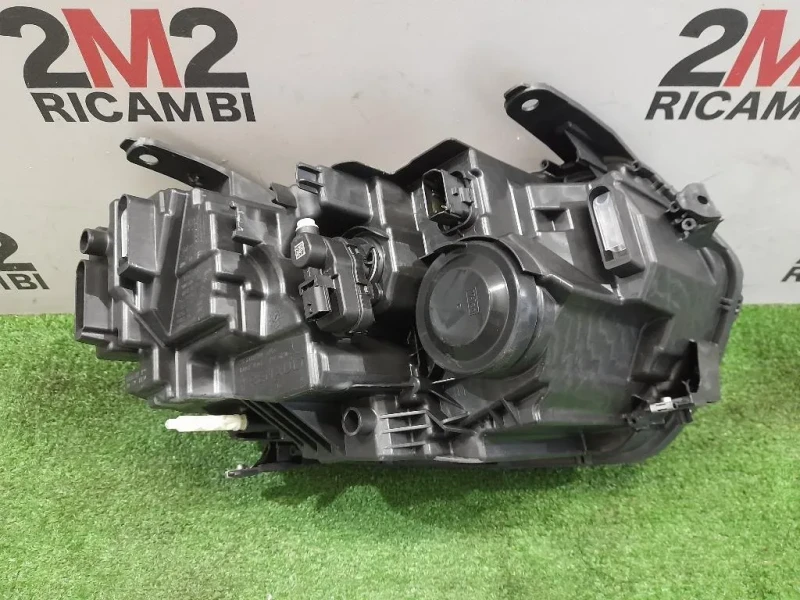 Proiettore ANT SX 260602287R Dacia Duster II 2018