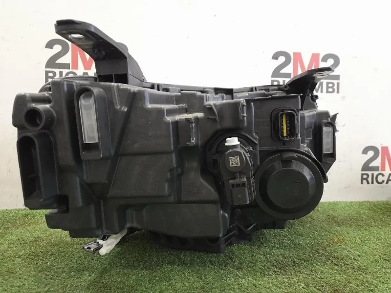 Proiettore ANT SX 260602287R Dacia Duster II 2018