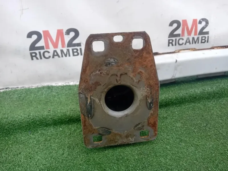 Traversa Paraurti ANT BJ32-17F021 LR055992 Land Rover Range Rover Evoque I 2011