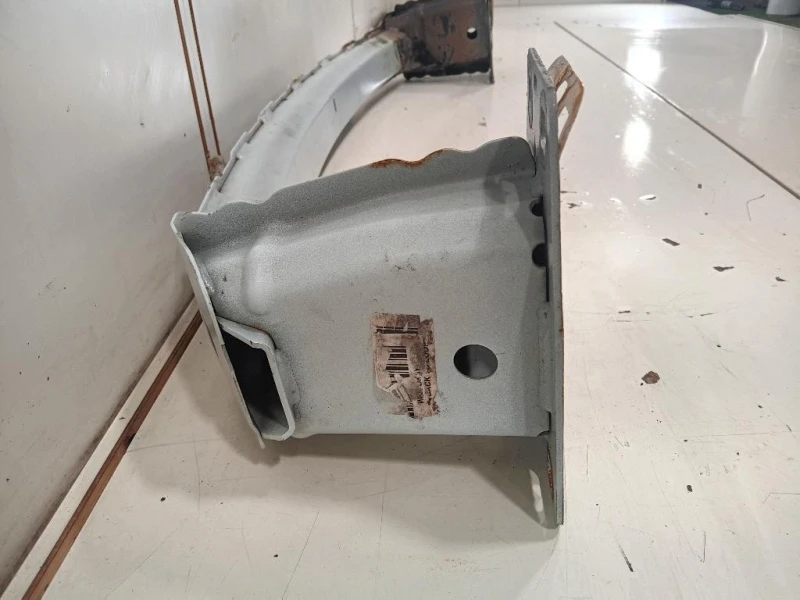 Traversa Paraurti ANT EJ32-17F021AB Land Rover Range Rover Evoque I 2015