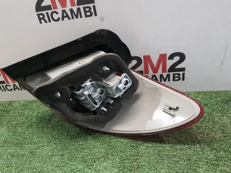 Fanale EST POST SX A2468200164 Mercedes Classe B W246 2012