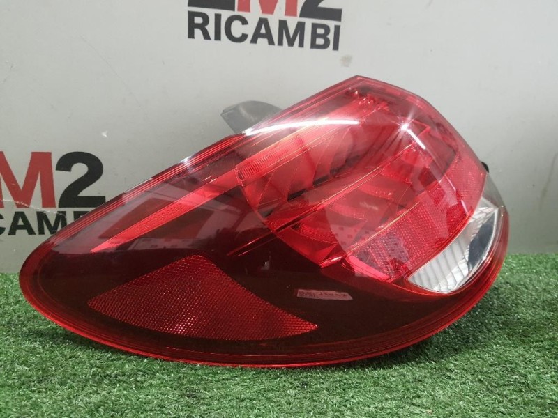Fanale EST POST SX A2469068100 Mercedes Classe B W246 2014