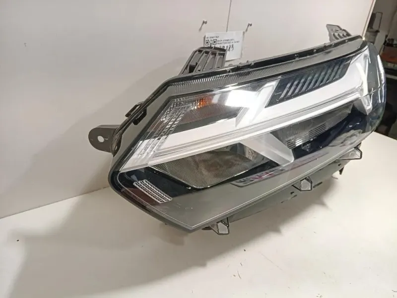 Proiettore ANT SX 260601750R Dacia Jogger 2021