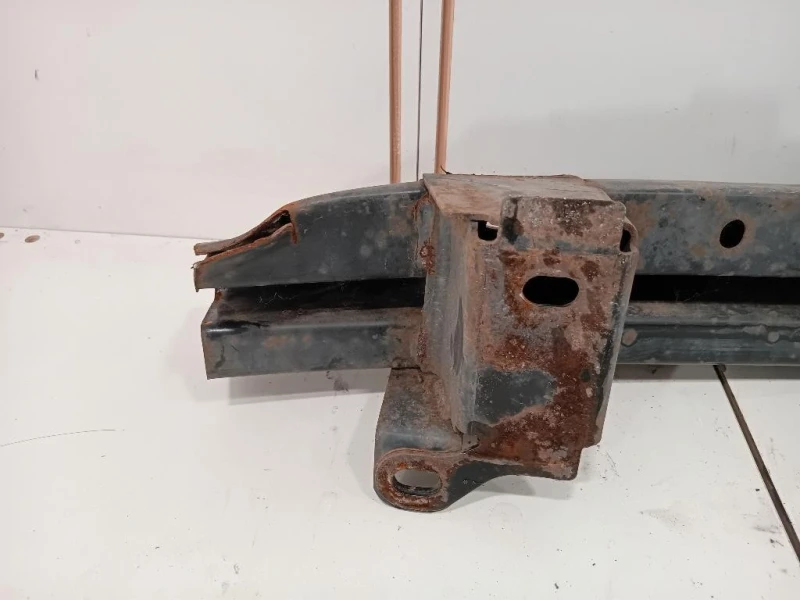 Traversa Paraurti ANT 50100-5X32A Nissan Navara 2010