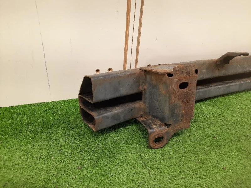 Traversa Paraurti ANT 50100-5X32A Nissan Navara 2010