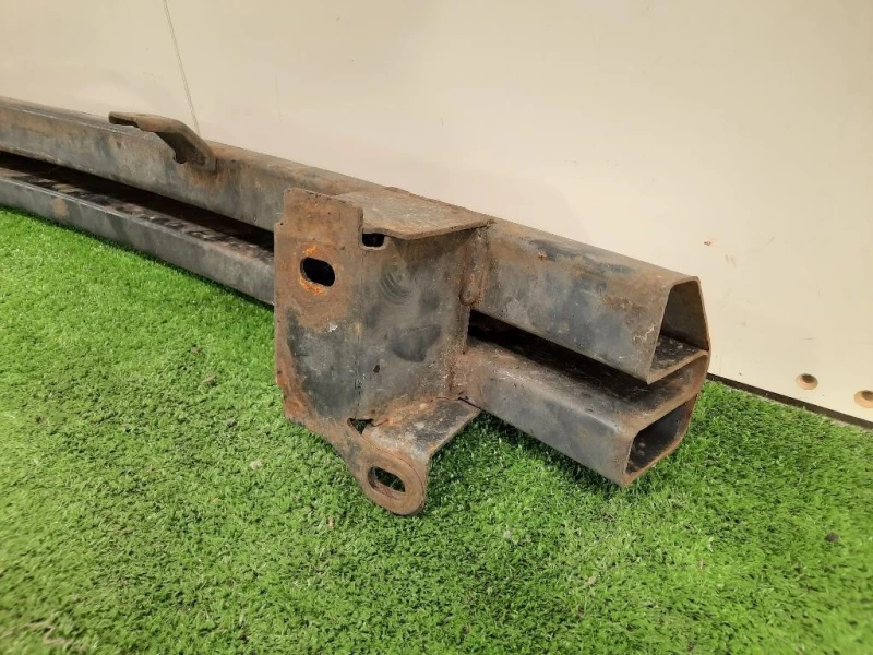 Traversa Paraurti ANT 50100-5X32A Nissan Navara 2010