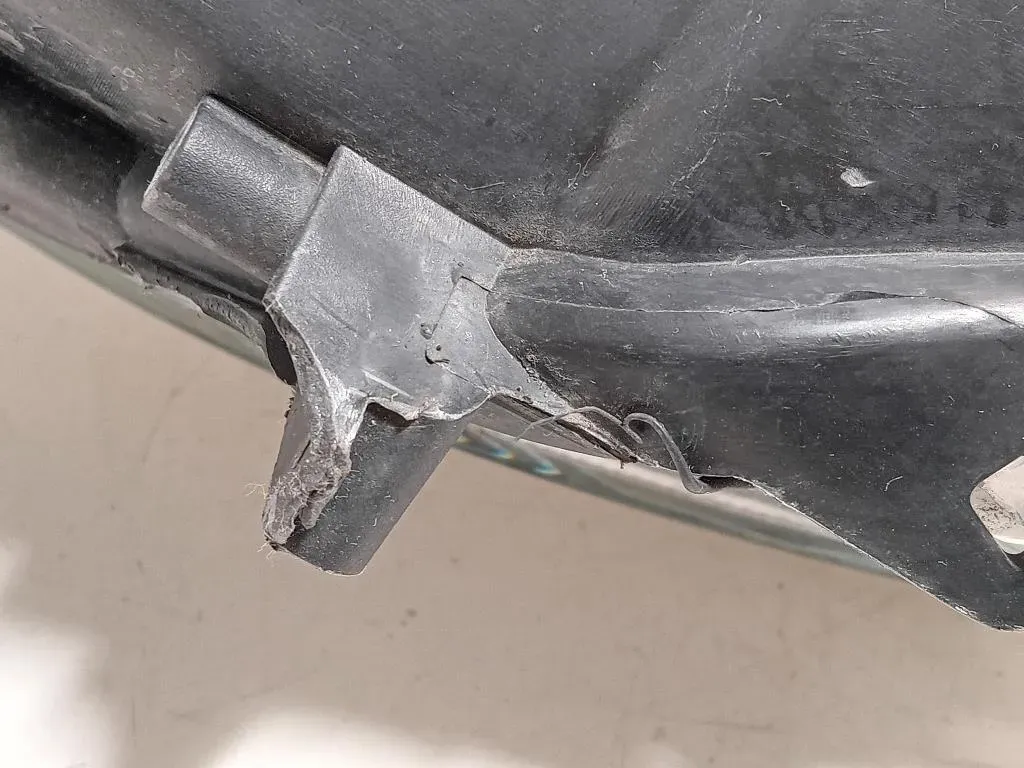 Proiettore ANT SX 47530748 DIFETTI Fiat 500L 2013