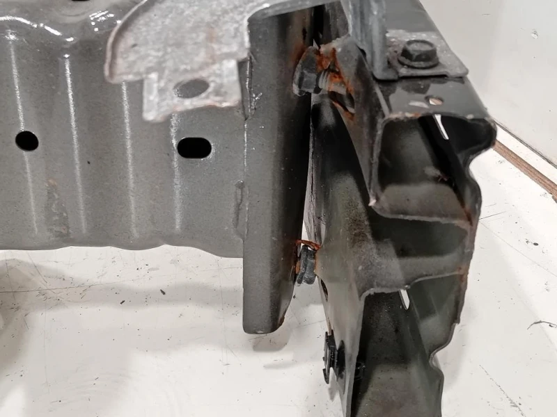 Traversa Paraurti ANT 214564-80 Nissan Qashqai II 2017