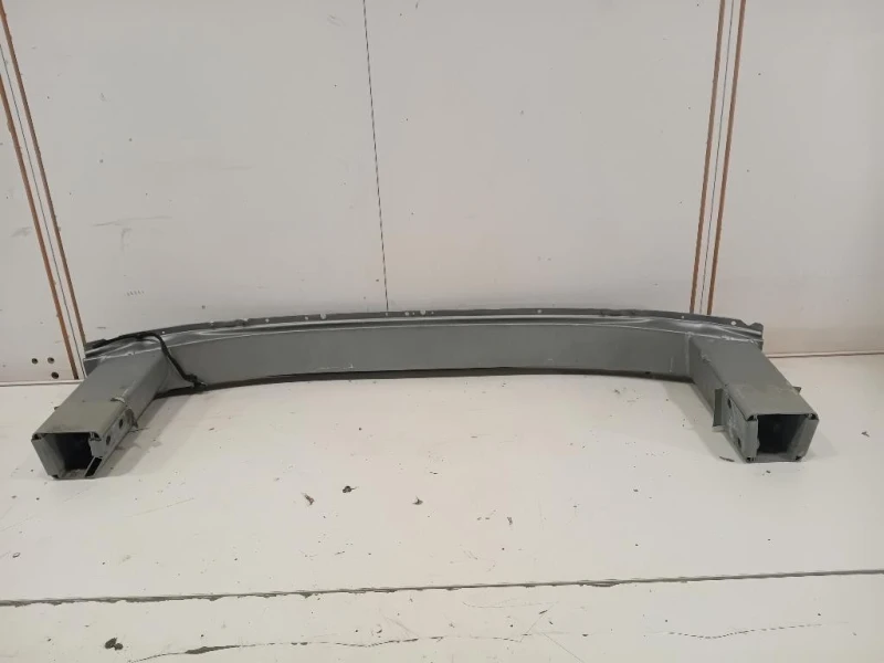 Traversa Paraurti ANT 39165566 Opel Astra J 2012