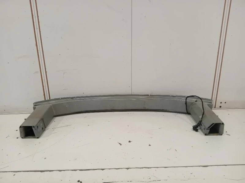 Traversa Paraurti ANT 39165566 Opel Astra J SW 2010