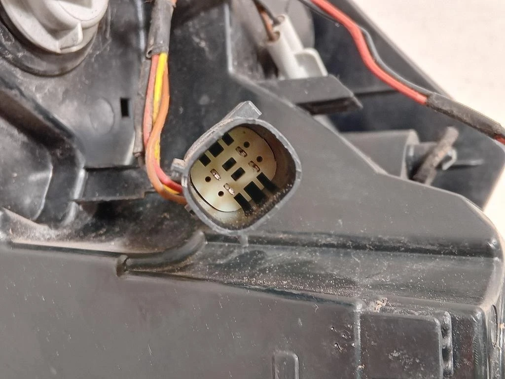 Fanale EST POST SX 13278784 Opel Zafira C 2012