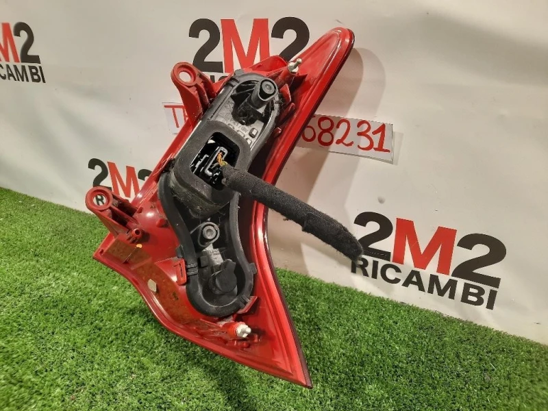 Fanale EST POST SX 9683460880 Peugeot 3008 I 2009