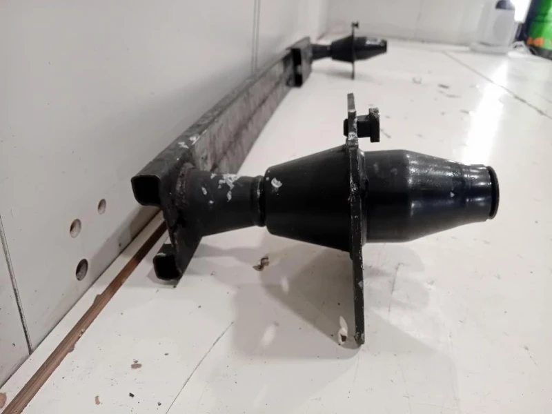 Traversa Paraurti ANT 9670186380 Peugeot 5008 I 2010