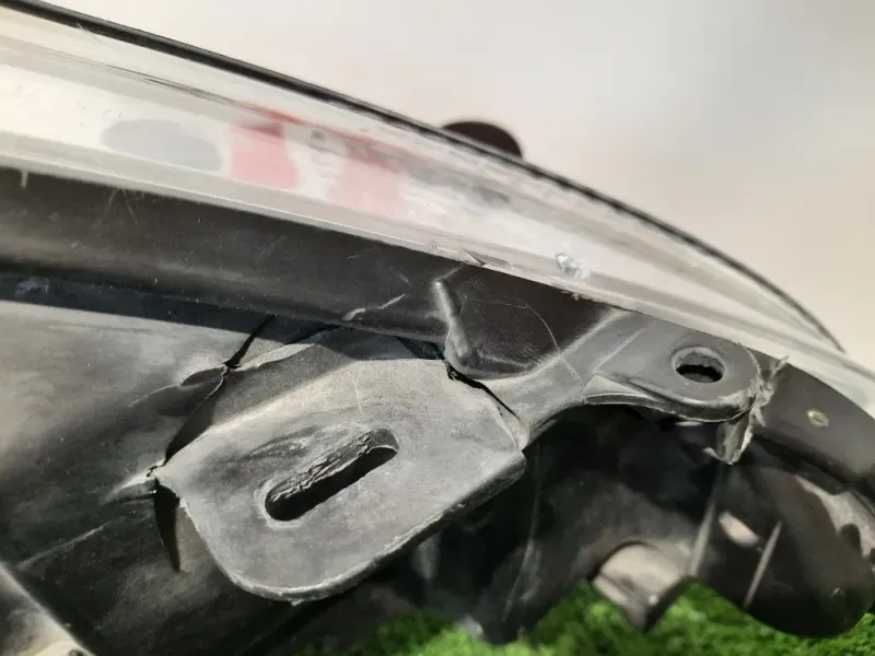 Proiettore ANT SX 1740028 Ford Fiesta VI 2008