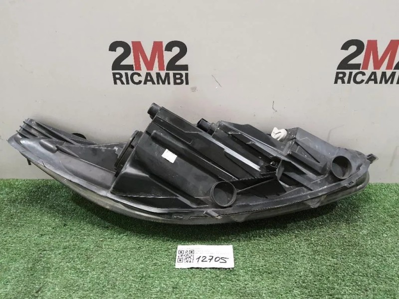 Proiettore ANT SX C1BB13W030CC Ford Fiesta VI 2012