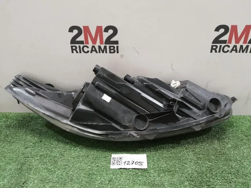 Proiettore ANT SX C1BB13W030CC Ford Fiesta VI 2012